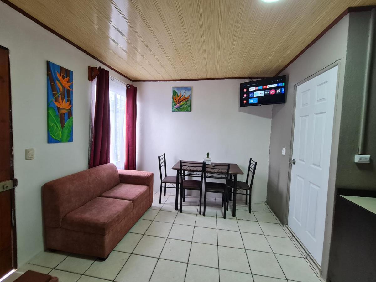 Cabinas Guayabon #3, Ac, La Fortuna Volcan Arenal Exterior foto